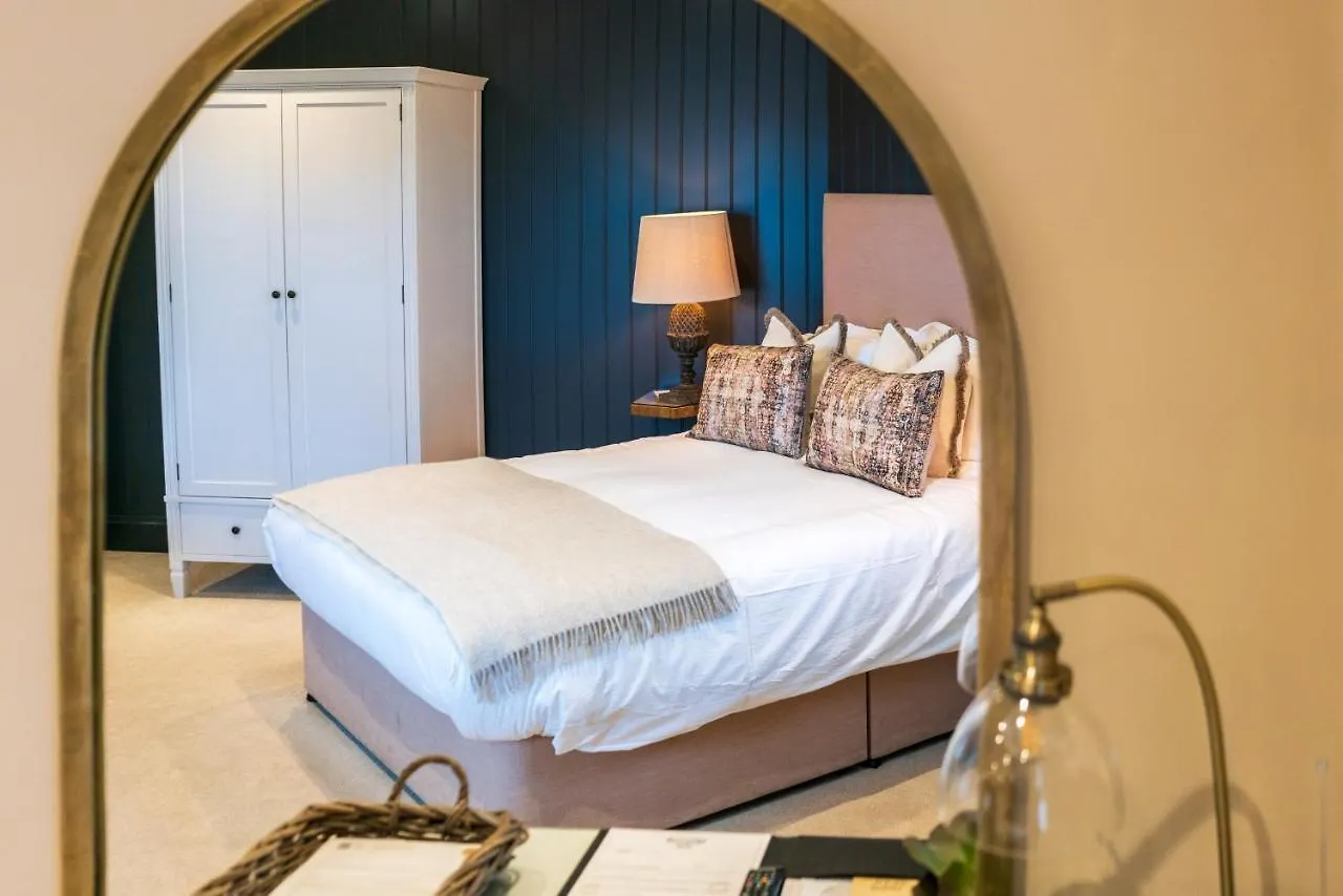 The Rising Sun Hotel Backwell 5*,
